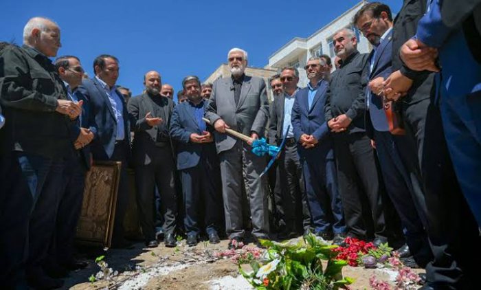 از آب‌های نیلگون خلیج فارس تا قامت استوار سبلان؛ بانک پاسارگاد طنین مظلومیت دانش‌آموزان شهید میناب را با احداث «دارالفنون فرشتگان میناب» جاودانه کرد