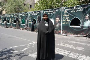 نقش‌آفرینی ویژه «بنیاد آبشار عاطفه‌ها» در آیین وداع با قائد شهید امت اسلامی: از مواکب پایتخت تا یادمان بین‌المللی «کفش‌های جامانده»