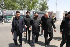 بازدید معاون هماهنگی سپاه استان ایلام از محل استقرار اتوبوس‌های زائرین در منطقه۹